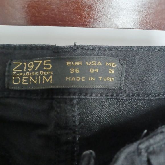 💰3/$30 ZARA jeans - Picture 3 of 3